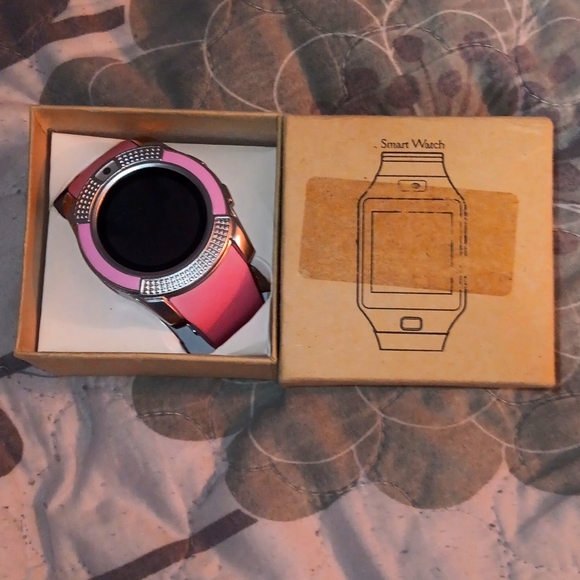 Smart Watch - Picture 1 of 3